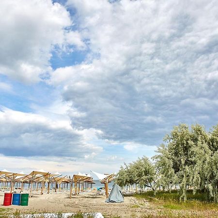 Summer Dream Beach Apartment Navodari Bagian luar foto